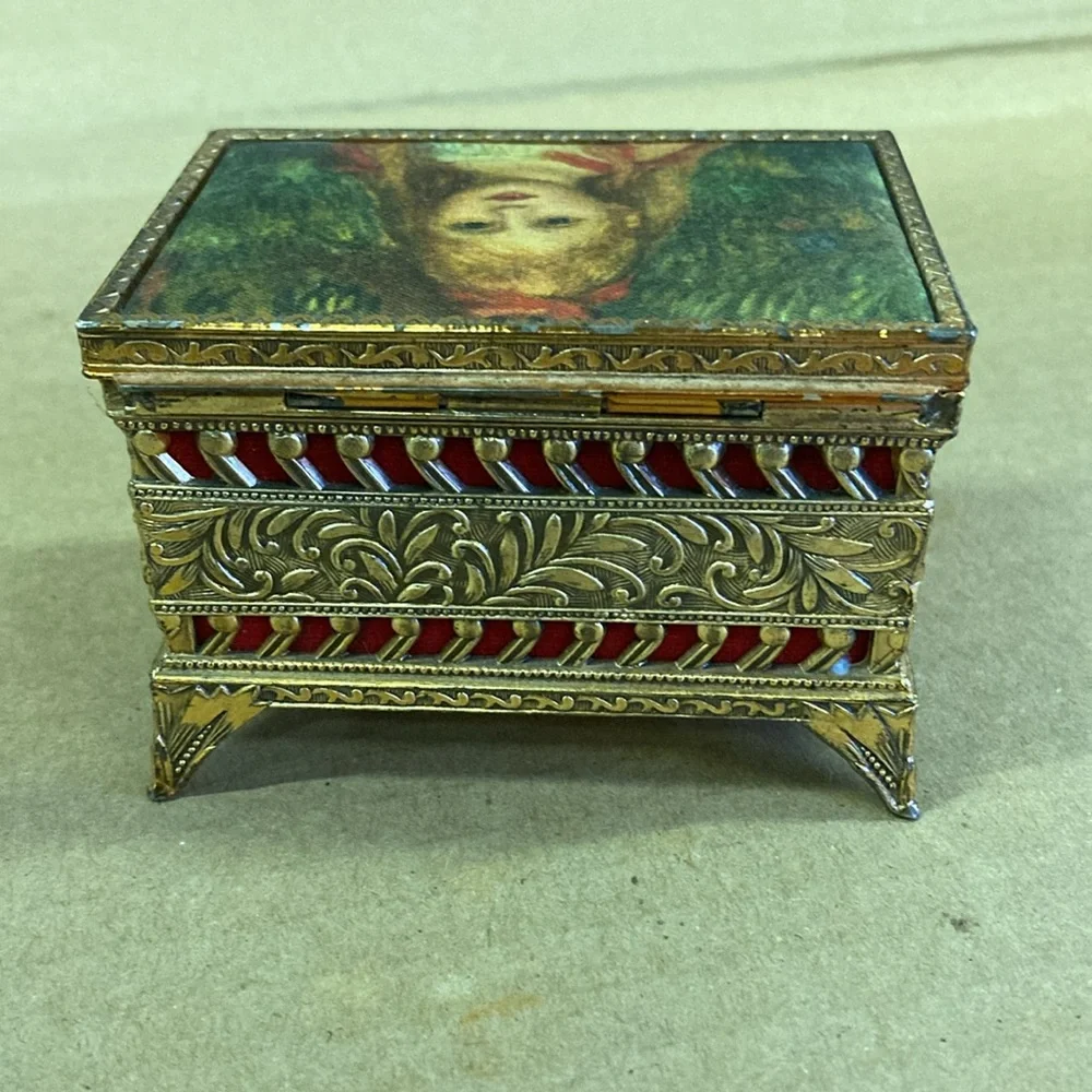 Gold vintage footed trinket box “portrait‎ of a young girl “ by Renoir 1841-1919